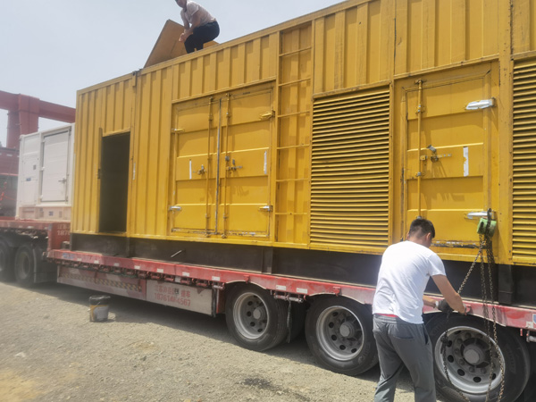 峡江除了负载情况和发动机维护,还有哪些因素会影响 200kw 柴油发电机的油耗?
