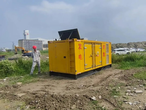 峡江200KW柴油发电机机组每小时的油耗量受哪些因素影响?