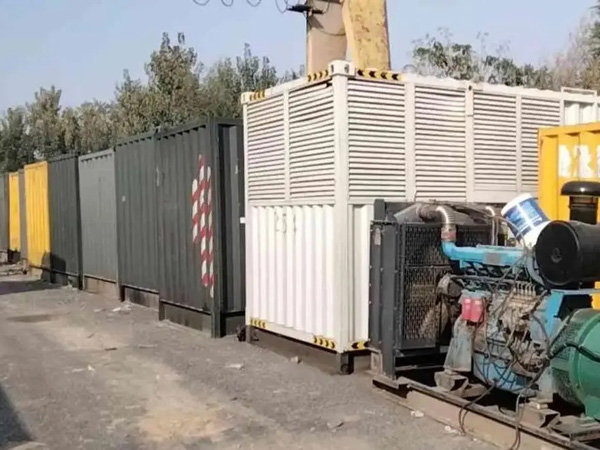 峡江200KW柴油发电机机组每小时油耗是多少?