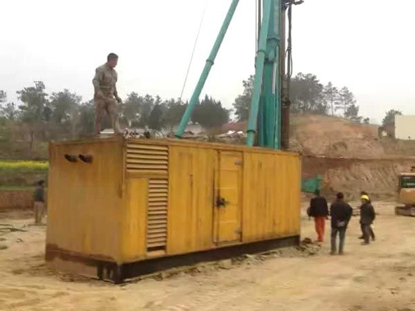 峡江如何判断水冷式机油散热器密封件是否需要更换？